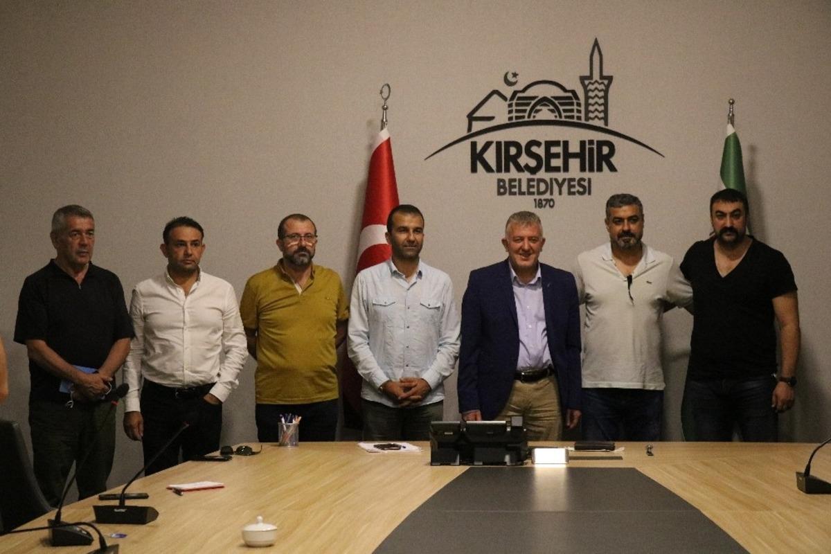 Kırşehir Belediyespor&rsquo;da yeni d&ouml;nem