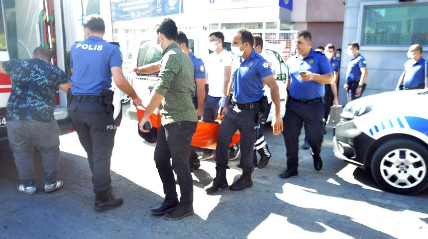 G&ouml;zaltında intihara kalkıştı, g&ouml;revli polis kurtardı