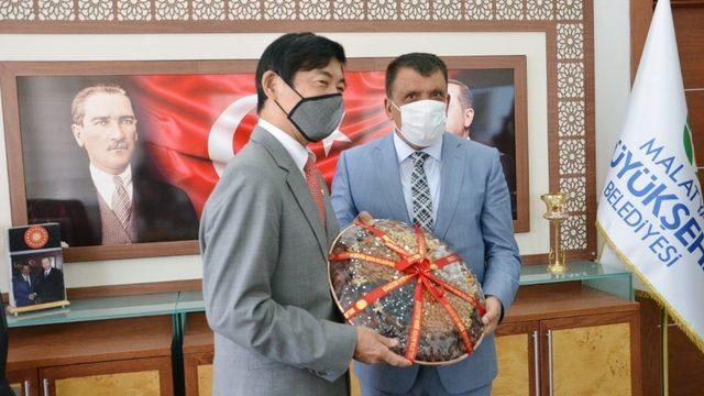 Büyükelçisi Miyajima’dan Kayısı’ya övgü