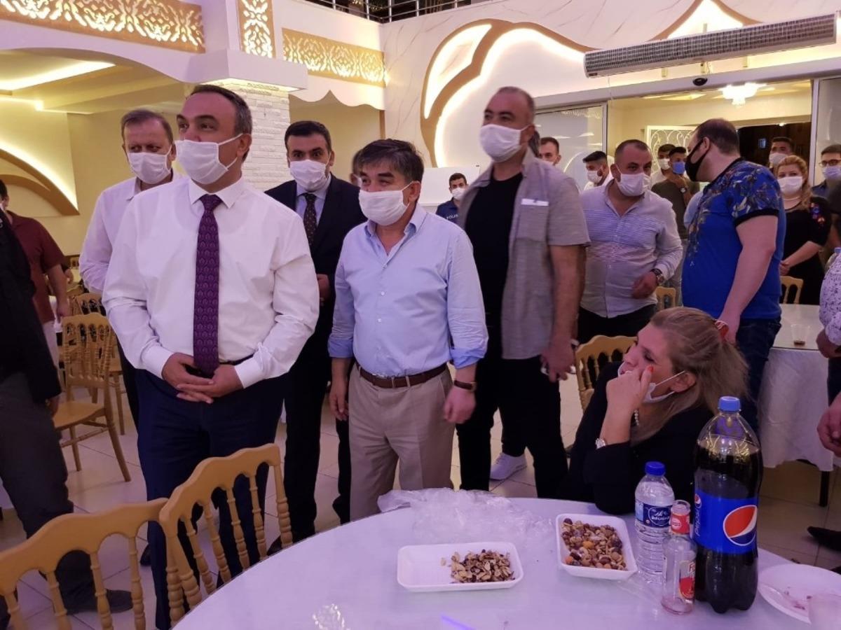 Vali Soyt&uuml;rk d&uuml;ğ&uuml;n salonlarını denetledi