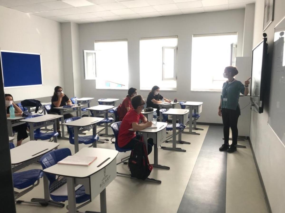 T&uuml;m hazırlıklarını tamamlayan BİLNET&rsquo;te dersler başladı