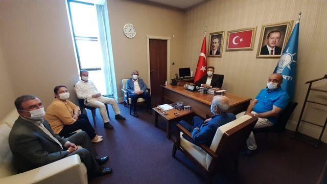 AK Partili belediye başkanları genel merkezde bir araya geldi