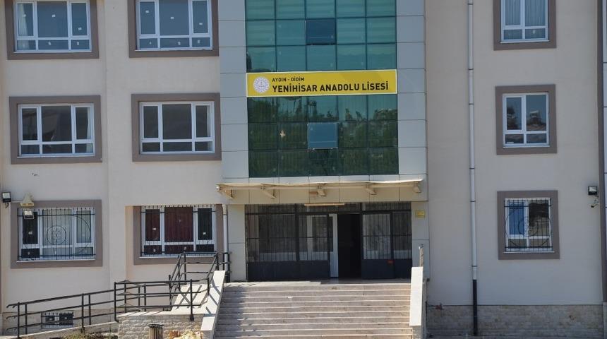 Didim İmam Hatip Ortaokulunun yerine Anadolu lisesi kuruldu