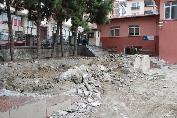 Tosya Namık Kemal  Ortaokulu yıkılıyor G3