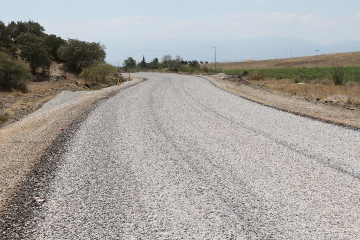 G&ouml;lmarmara&rsquo;daki yol yapım &ccedil;alışması tam not aldı