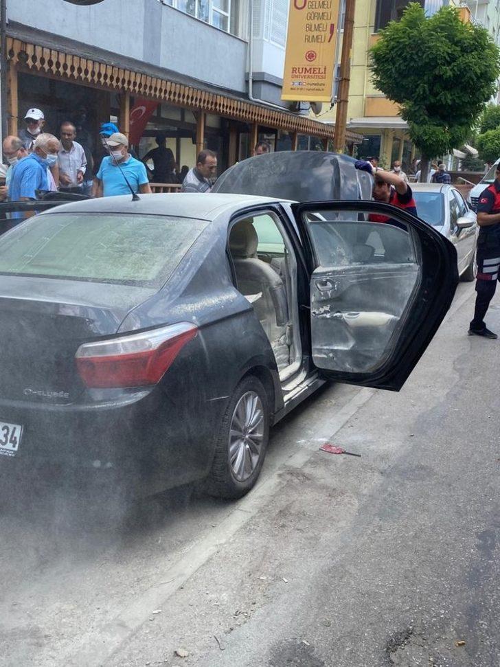 İçi dezenfektan dolu araç alev aldı G3