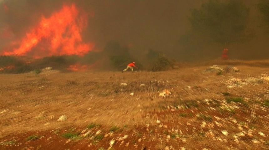 Antalya&rsquo;daki orman yangınında hortum paniği