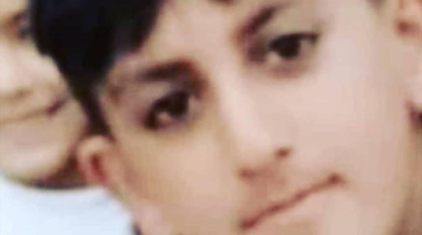 Serinlemek i&ccedil;in nehre giren 15 yaşındaki hayatını kaybetti