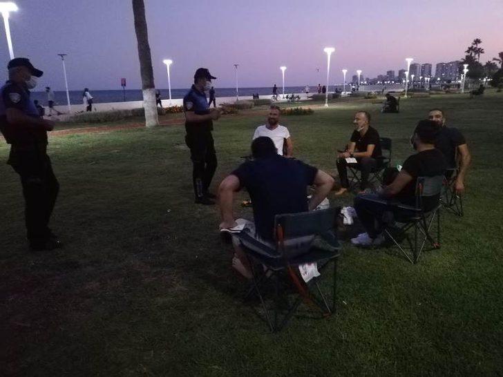 Mersin’de vatandaşlar Covid-19’a karşı bilgilendiriliyor G1