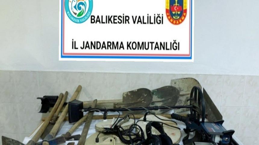 Balıkesir'de define avcılarına su&ccedil;&uuml;st&uuml;