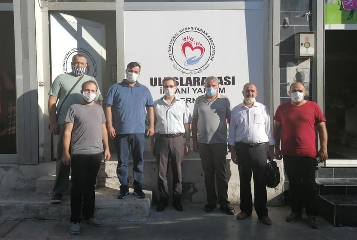 AK Partili Cemal Bekle&rsquo;den İyilik İ&ccedil;in İnsani Yardım Derneğine ziyaret