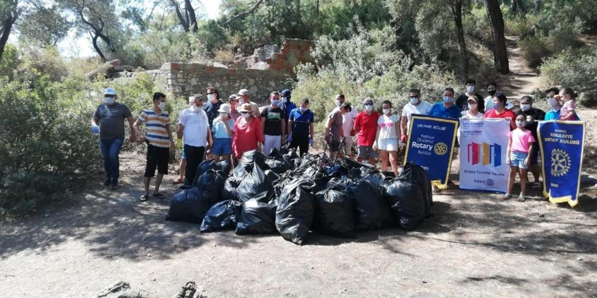 Fethiye&rsquo;de 2 ton &ccedil;&ouml;p toplandı