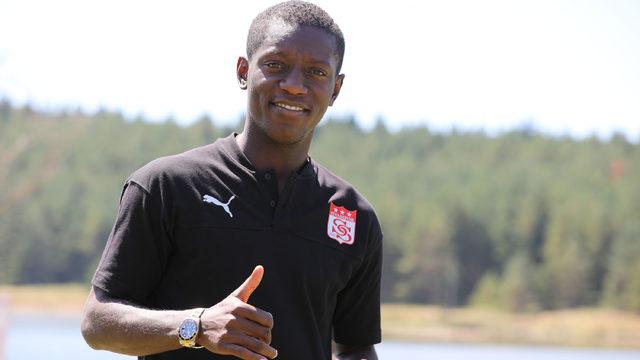 Max Gradel: Güzel bir atmosfer yaşatmak için geldim