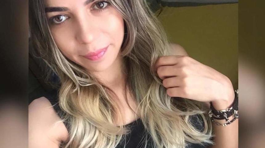 G&uuml;n batımını izlerken u&ccedil;urumdan d&uuml;ş&uuml;p &ouml;ld&uuml;