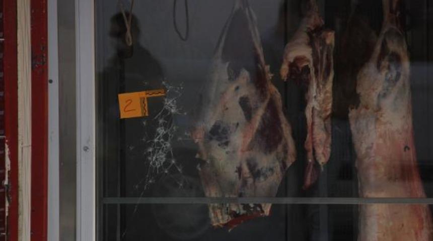 Adana'da sokak ortasında pompalı t&uuml;fekli dehşet! 