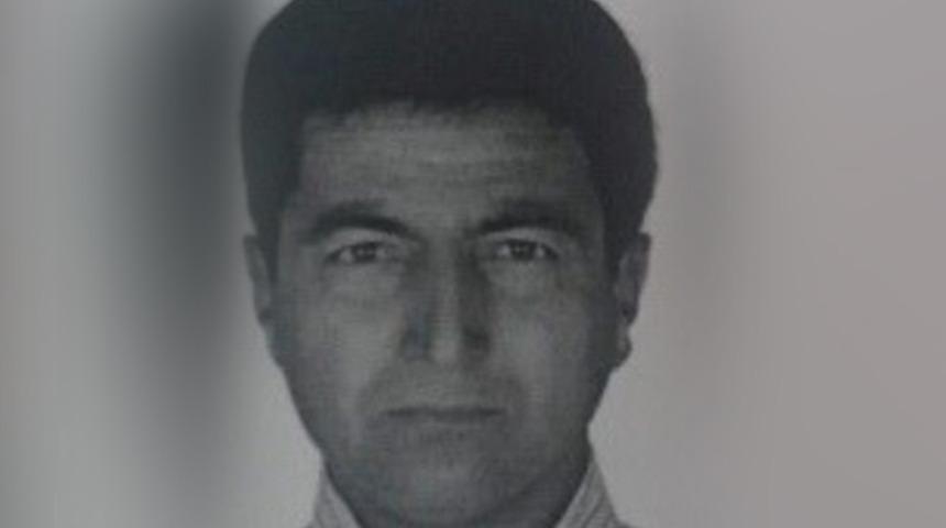 Mersin'de kan donduran cinayet! D&ouml;v&uuml;lerek &ouml;ld&uuml;r&uuml;p cesedi boş araziye atıldı