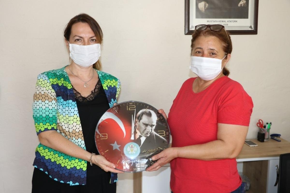 Kadın muhtardan b&uuml;y&uuml;kşehire teşekk&uuml;r