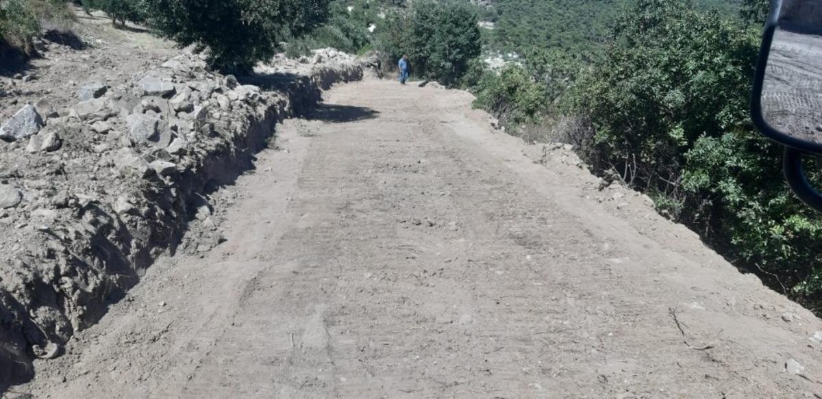 Yunusemre&rsquo;den Demirci Mahallesine 2 kilometrelik yol