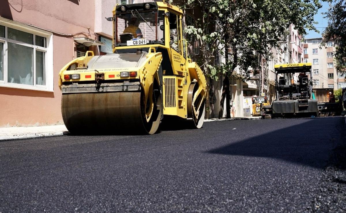 &Ccedil;orlu&rsquo;da 268 ton asfalt serildi