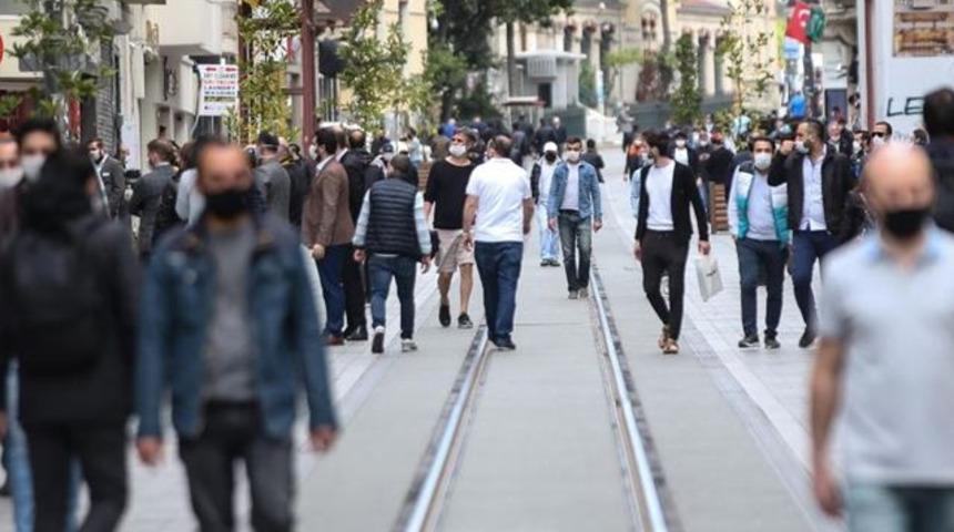 Uzmanı a&ccedil;ıkladı: Sigara i&ccedil;en kişilere koronavir&uuml;s&uuml;n bulaşma riski 14 kat fazla