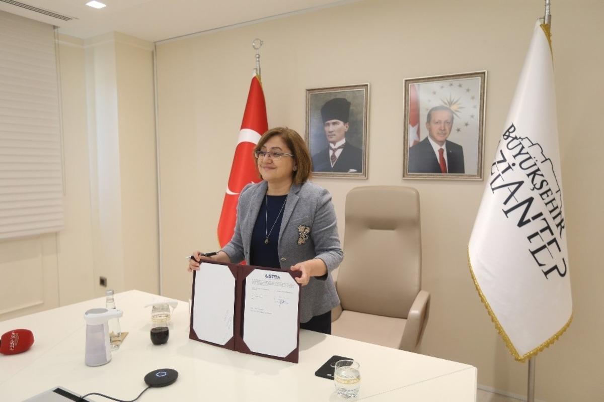 B&uuml;y&uuml;kşehir, akıllı şehirler projesi kapsamında 1 milyon dolar hibe aldı