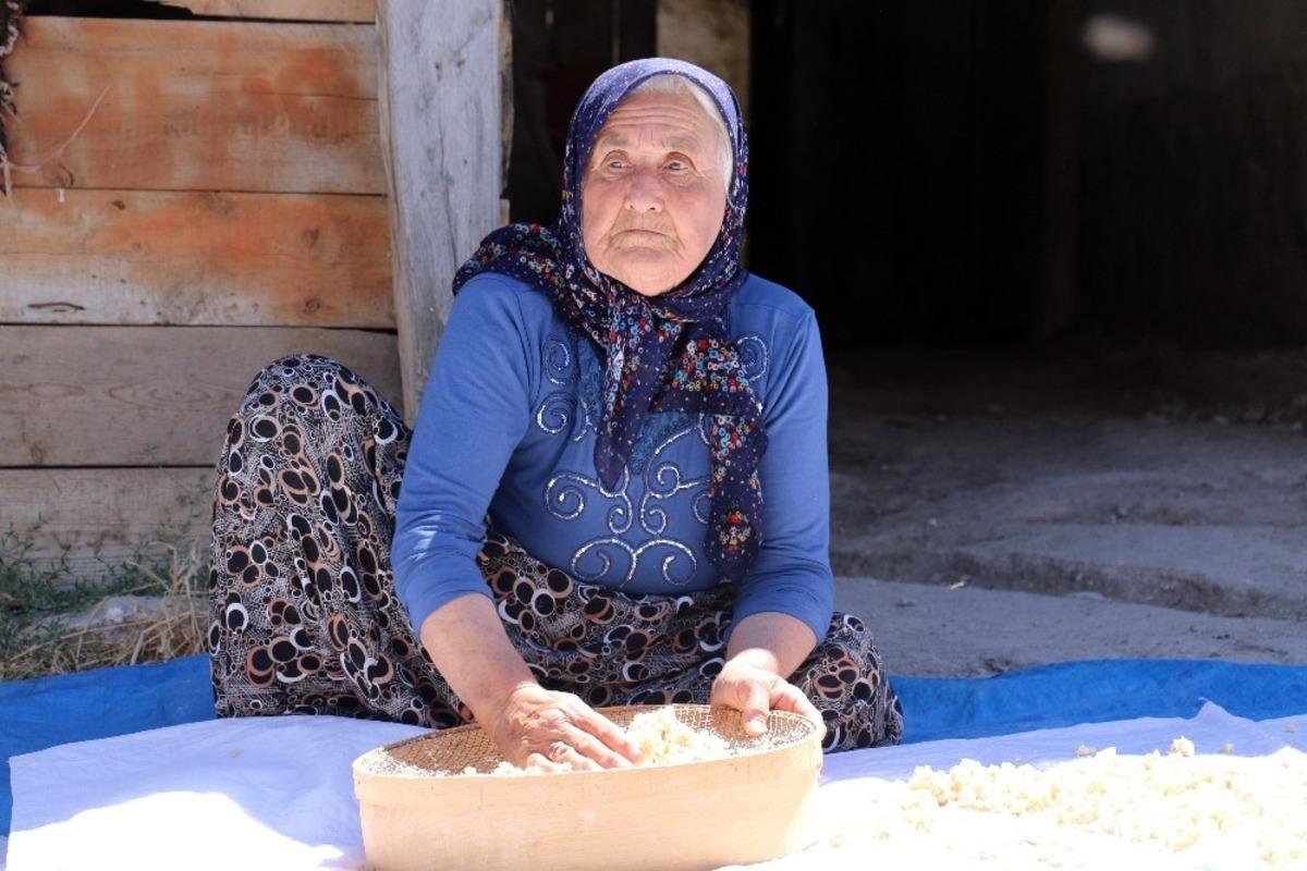 Kırka&rsquo;da y&ouml;resel tarhana sezonu başladı