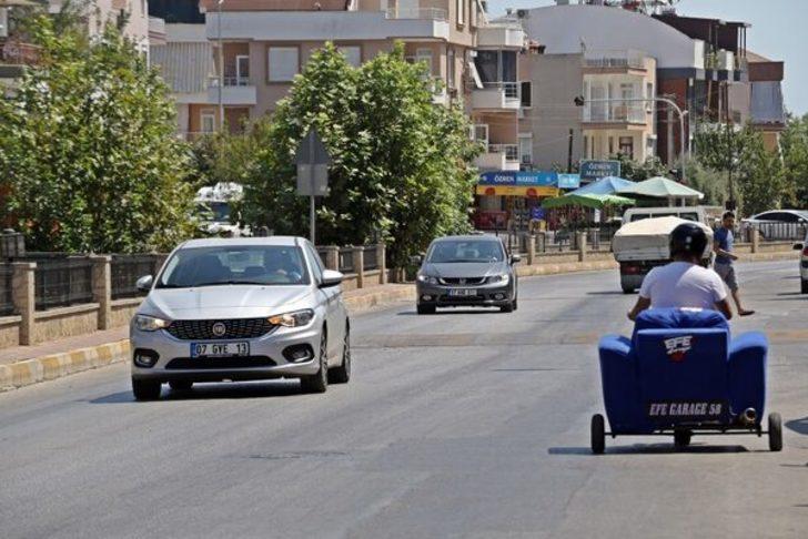 Bu koltuk hareket ediyor! Gören bir daha sadece arkasından bakabiliyor G4