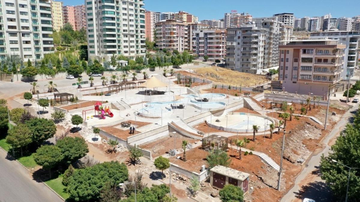 Doğukent&rsquo;e yapılan modern parkta sona doğru
