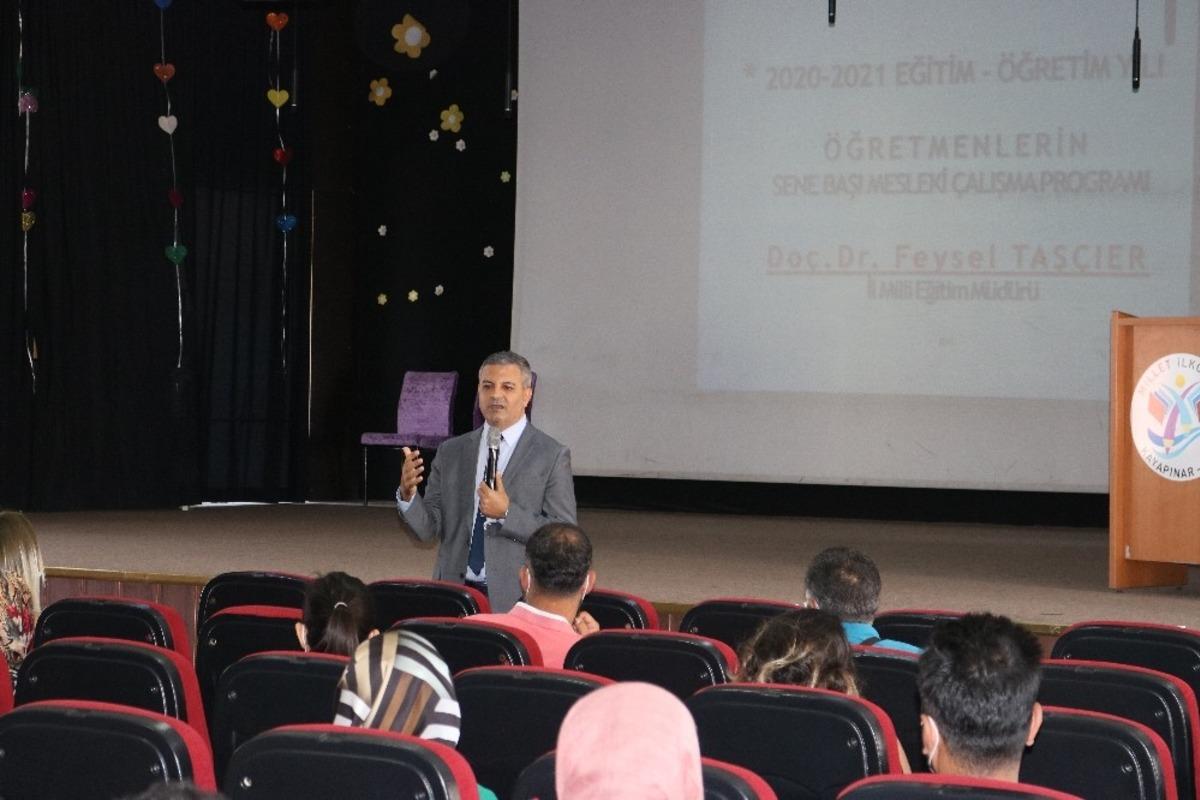 Diyarbakır İl Milli Eğitim M&uuml;d&uuml;r&uuml; Do&ccedil;. Dr. Taş&ccedil;ıer, mesleki &ccedil;alışma programının ilk eğitimini verdi