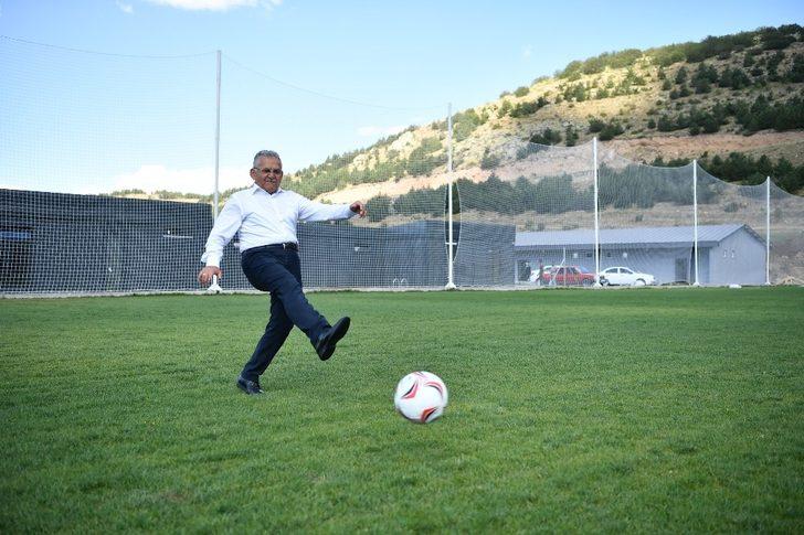 Yüksek İrtifa Kamp Merkezi kapılarını Erciyes Cup Futbol Turnuvası ile açıyor G3