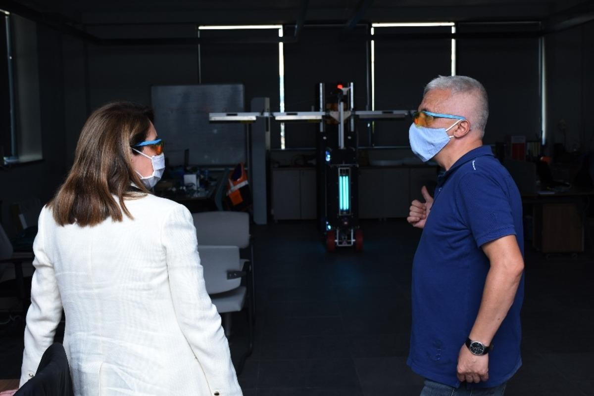 Dezenfeksiyon cihazı geliştiren firmaya ziyaret