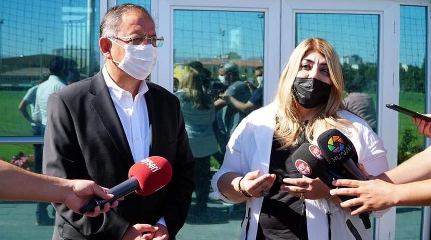 Berna Gözbaşı: Transfer tahtamızda bir sorun yok