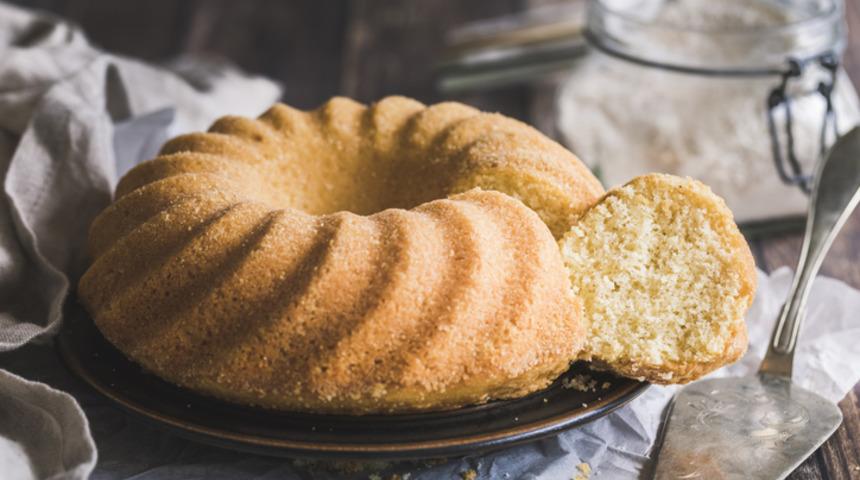 Yumuşak Kek Tarifi: Lokum Gibi Üstelik Ağızda Dağılacak