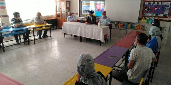 Kaymakam Akpay, ilçedeki okulları inceledi G3