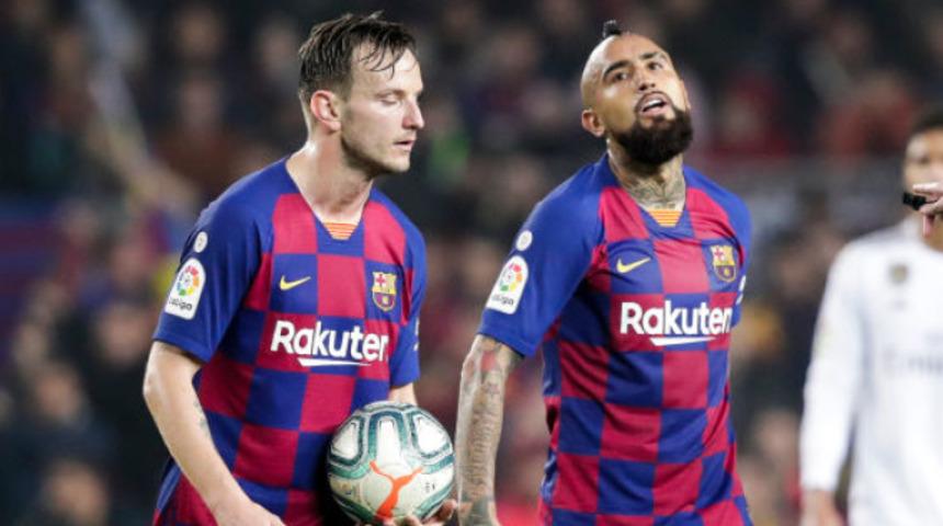 Arturo Vidal'ı Galatasaray'a önerdiler