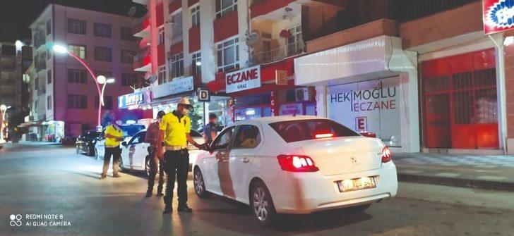 Sungurlu’da maske, sosyal mesafe ve kontrollü yaşam denetimi G2