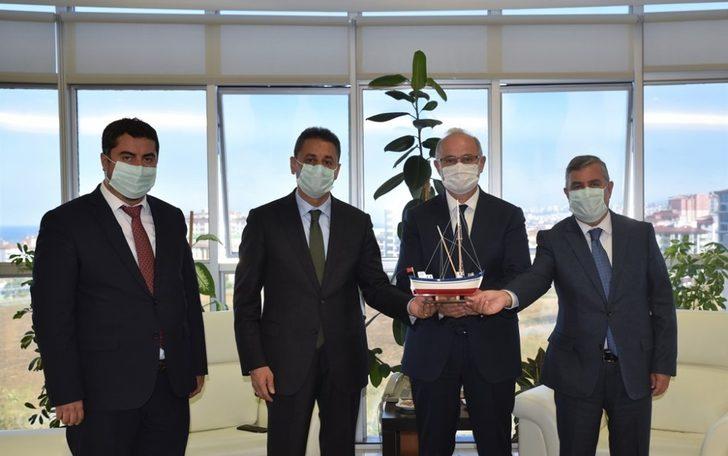 OMÜ Rektörü Ünal’dan Cumhuriyet Başsavcısı Kılıç’a ziyaret G4