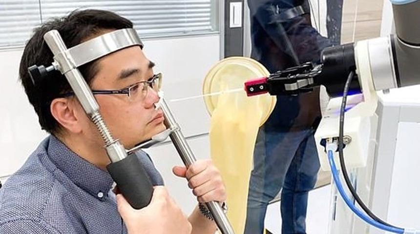 Korona testini insandan 10 dakika daha hızlı yapıyor!