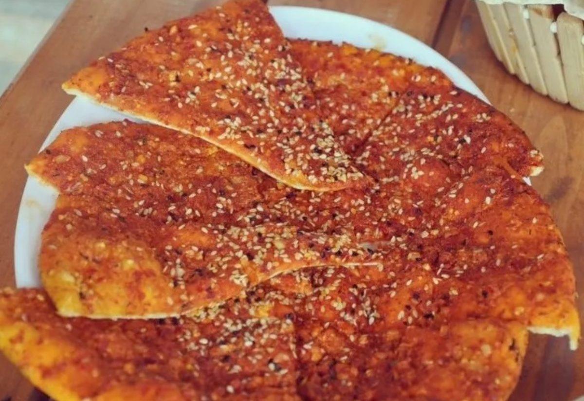 antakya mutfagini sofralariniza tasiyin biberli ekmek tarifi antakya mutfagini sofralariniza tasiyin biberli ekmek tarifi