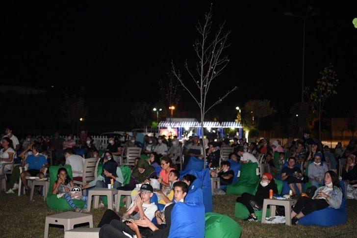 Kartepe Yazlık Sinema Günleri’ne büyük ilgi G4