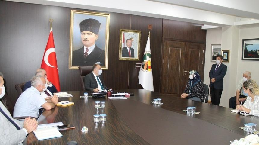 Vali Tutulmaz vatandaşların sorunlarını dinledi