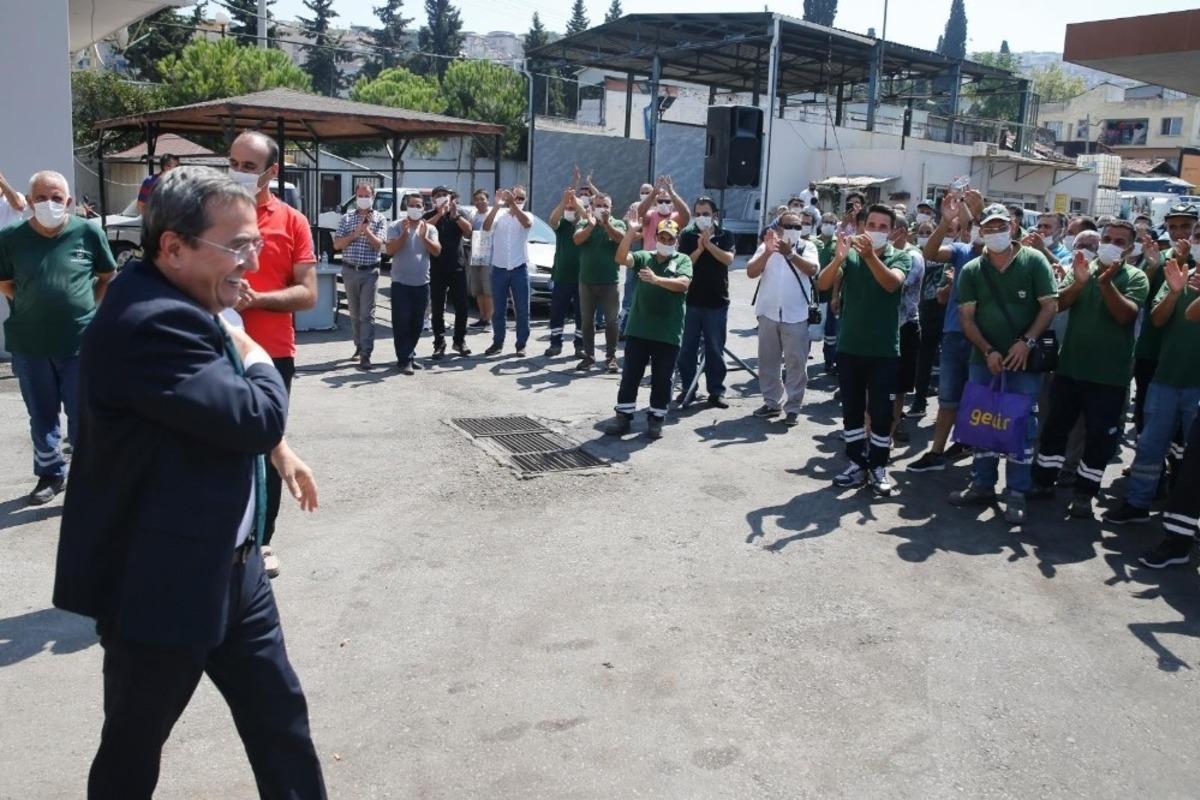 Konak&rsquo;ta KHK&rsquo;lılara m&uuml;jde