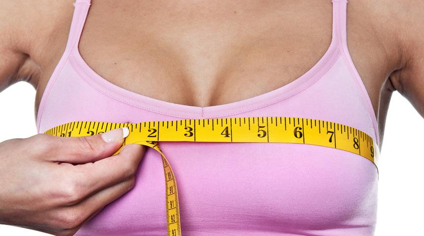 Daha doğal kıvrımlı göğüsler