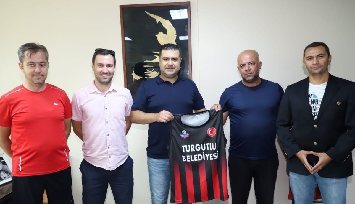 Turgutlu Belediyespor&rsquo;da teknik kadro tamamlandı