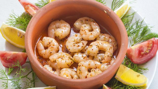 Tereyağında Ayrı Güveçte Ayrı Bir Lezzet: Karides Tarifi