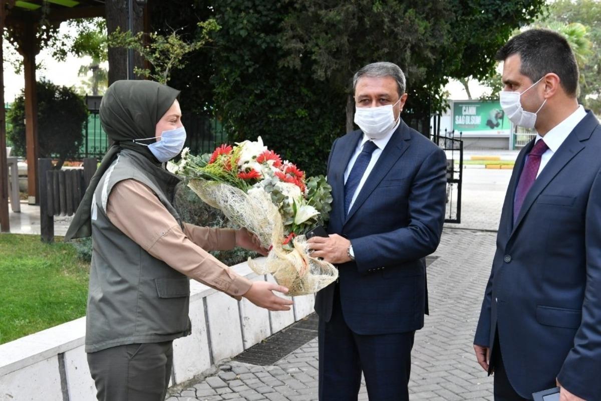 Vali Şıldak&rsquo;tan Yeşil &ouml;rt&uuml;n&uuml;n bek&ccedil;ilerine ziyaret