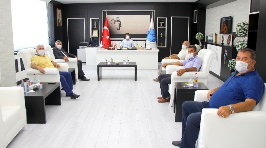 CHP Kilis İl Y&ouml;netimi Rekt&ouml;r Karacoşkun&rsquo;la bir araya geldi