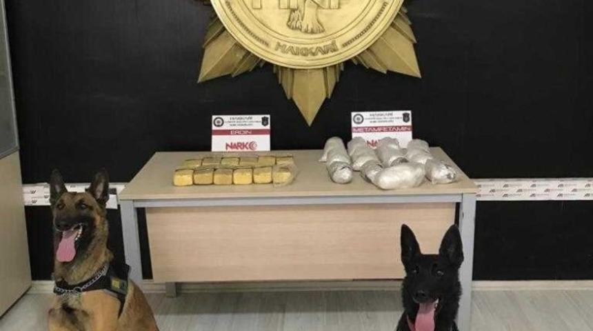 Yüksekova’da 12 kilo  800 gram uyuşturucu ele geçirildi