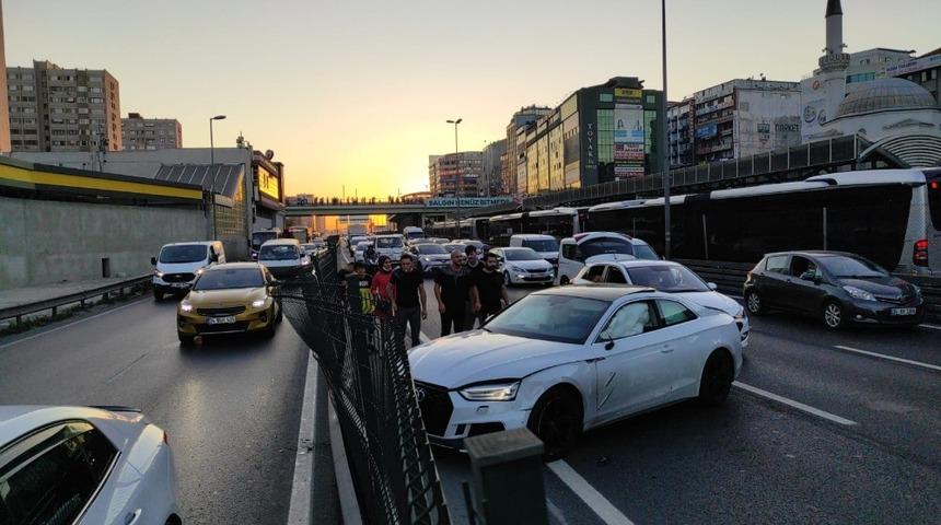 E-5&rsquo;te kaza sonrası yumruklar konuştu