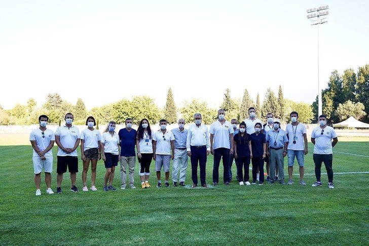 Gençler, Ege Üniversiteli olmak için ter döküyor G2